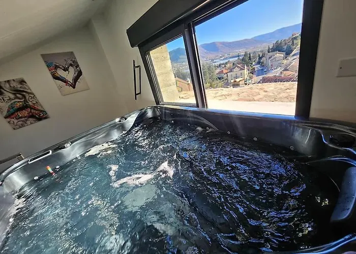 Apartment And Du Chateau-Arnoux-Saint-Auban